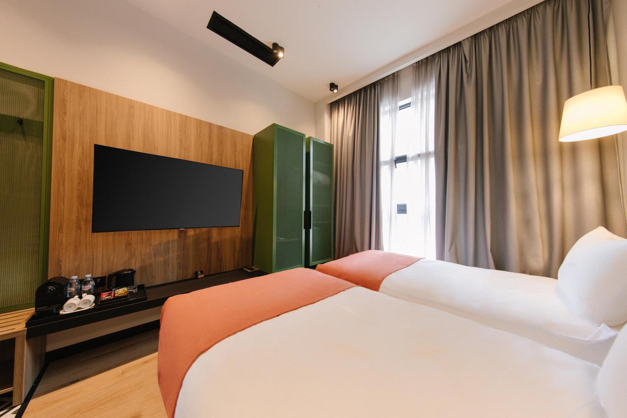 21 Hotel